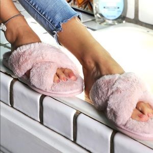 Pink Open Toe Slippers